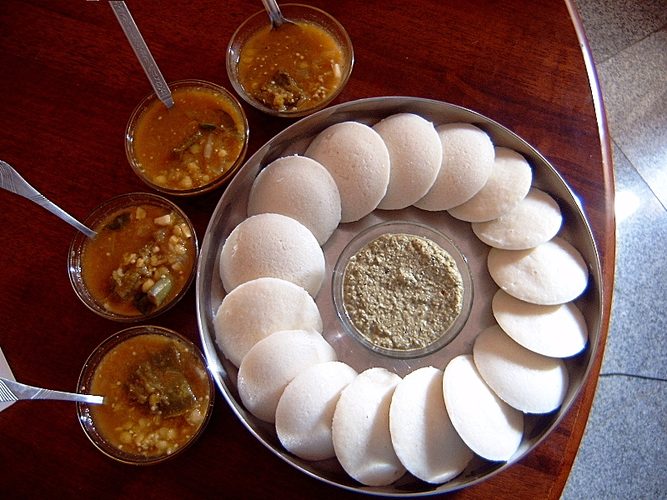 Idly Plate (3 Pcs)